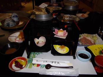 甲斐路の1泊目の夕食 by二へドン 甲斐路の1泊目の夕食 by二へドン