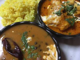 チキンカレー・ダールマッカニー チキンカレー・ダールマッカニー