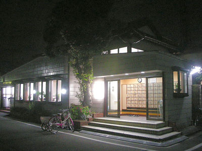 僕は下町生まれ、下町育ち、そして今も下町に住んでます。 僕は下町生まれ、下町育ち、そして今も下町に住んでます。