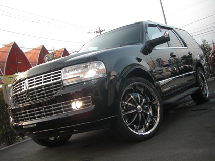 LINCOLN NAVIGATOR ダブルでご納車！！