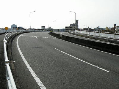 帷子川の尾張屋橋