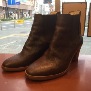 A.P.C　ハーフラバー