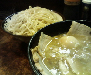 真面目に勤めて参りました！(笑